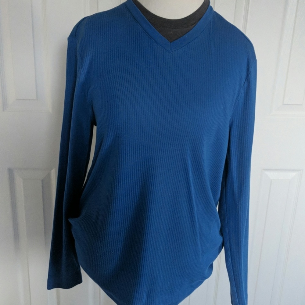 Men's long sleeve top with faux double shirt look